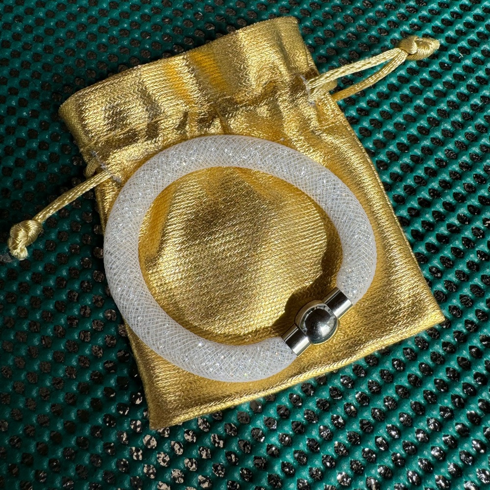 Mesh bracelet, White with silver hardware, magnetic closure